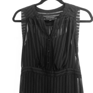 Banana Republic Factory black dress